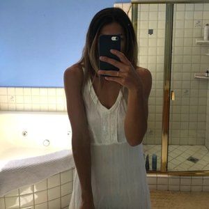 White summer dress with lace (size small)